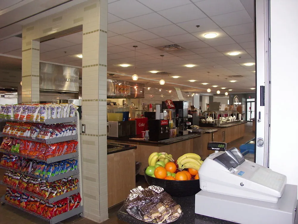 Humber College North Campus Residence Brampton 2*,  Canada