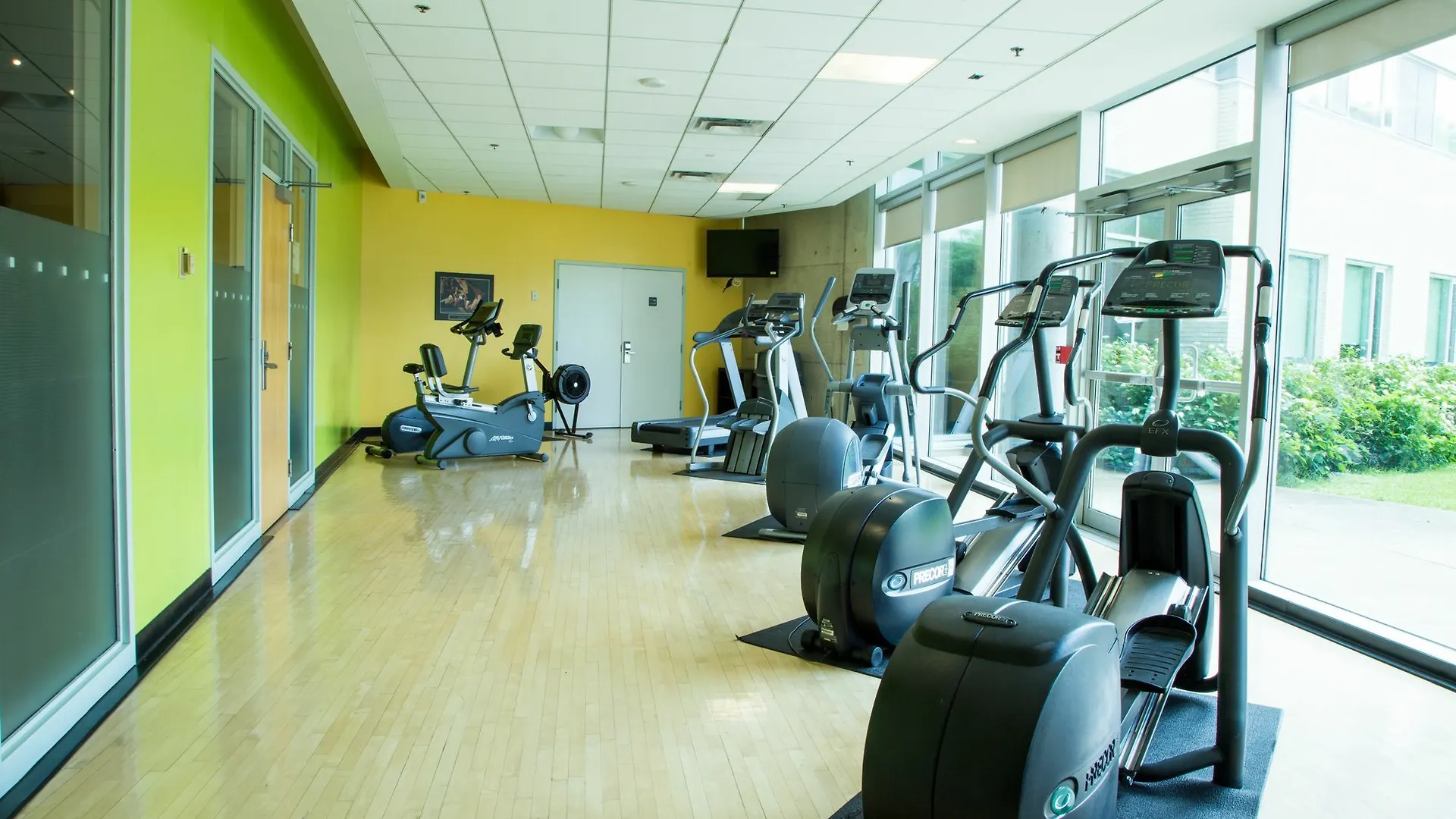 Humber College North Campus Residence Brampton 2*,